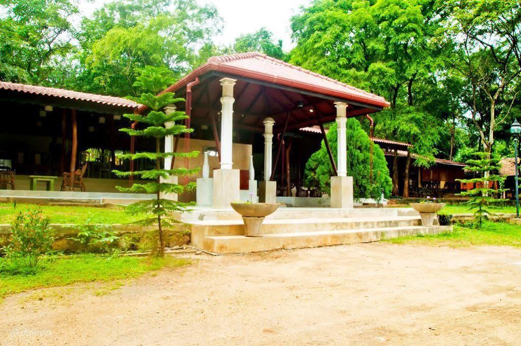 Amaranta Classic Retreat Bambaragaleyaya Exterior foto